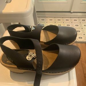 MIA CLOGS - FREE PEOPLE